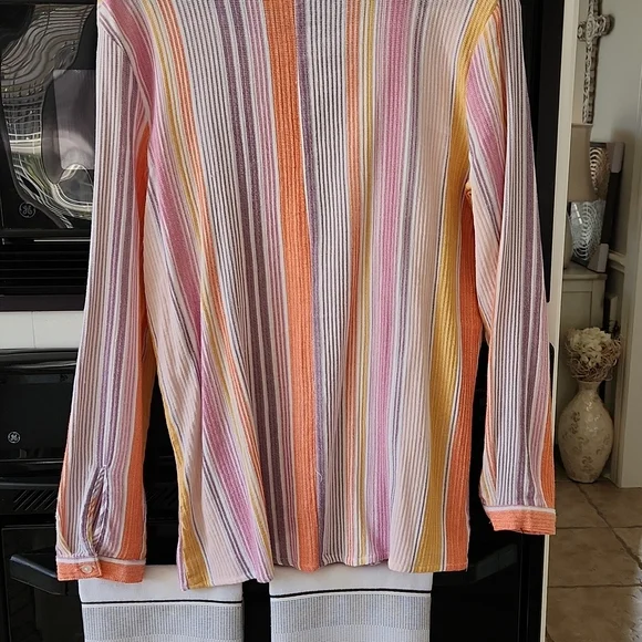 a.n.a $5 - Picture 6 of 9